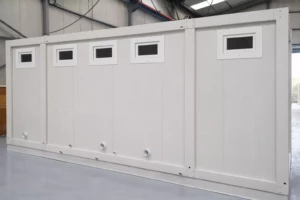 Quel bungalow sanitaire choisir selon la configuration de votre chantier ?